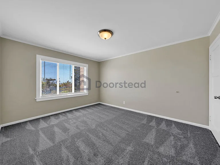 1883 43rd Ave — Photo 22