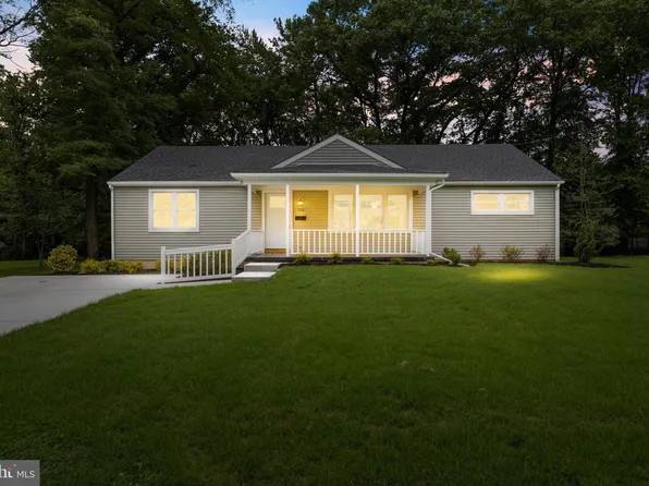 705 Devon Rd, Moorestown, NJ 08057