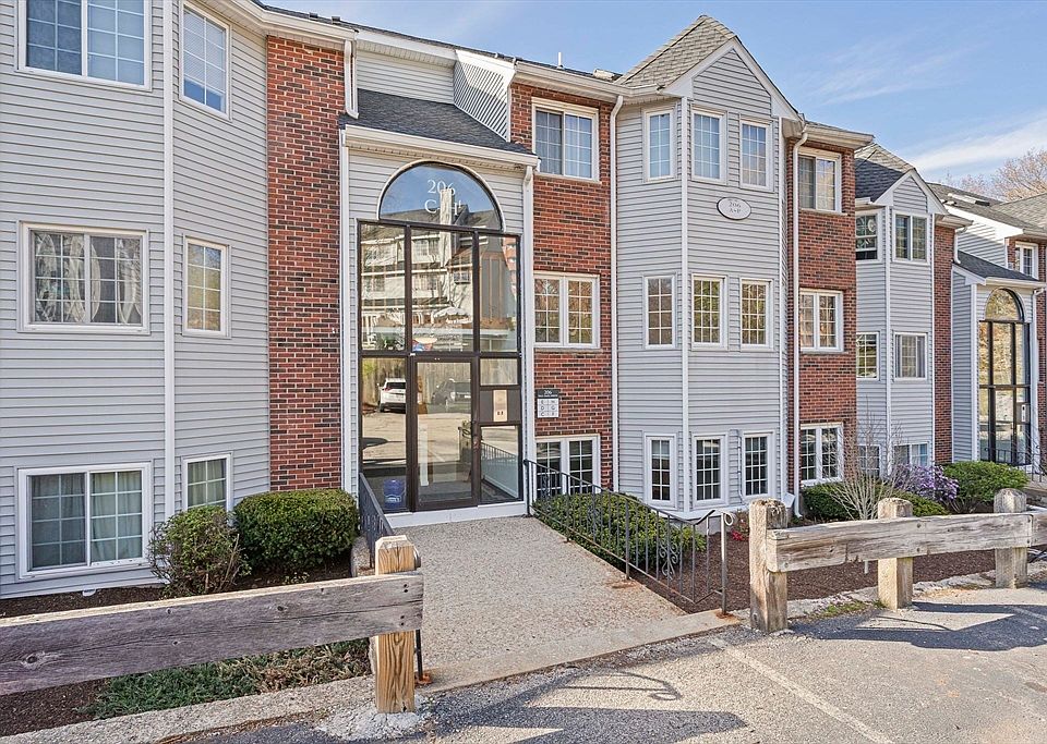 1st image of 206 Tall Oaks Dr Unit F