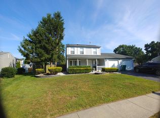 16 Blueberry Path, Howell, NJ 07731