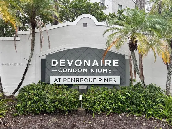 520 SW 111TH Avenue #301, Pembroke Pines, FL 33025