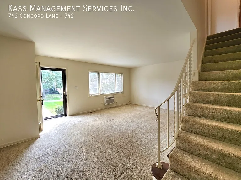 738-822 Concord Lane — Photo 2