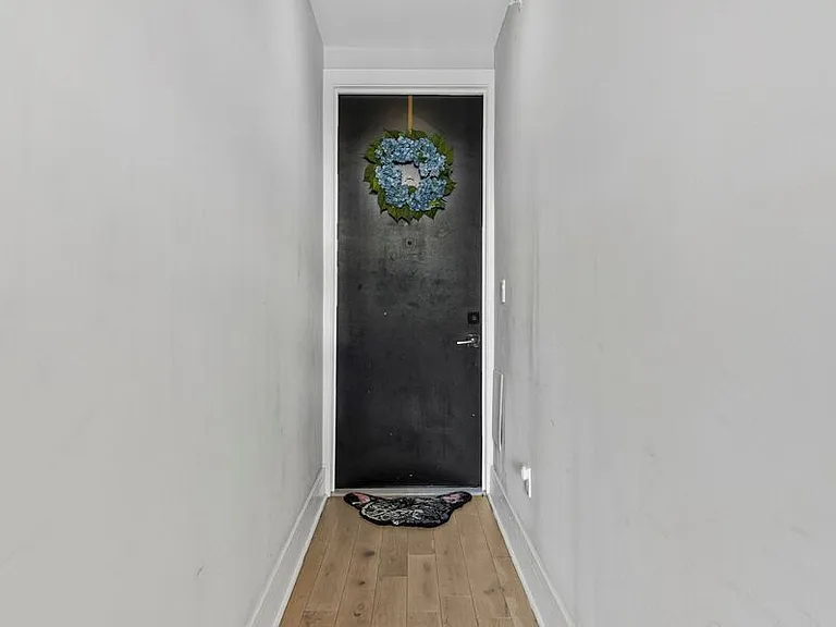 820 Kennedy St NW #2 — Photo 4