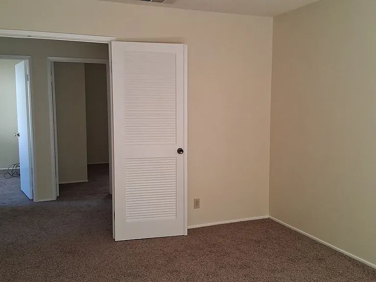 6333 Wittenham Way — Photo 11