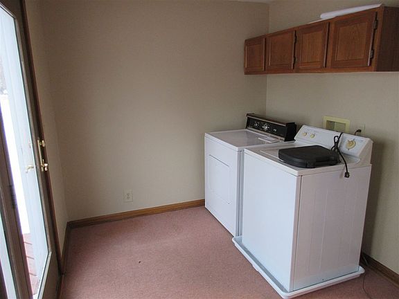 5th image of 1117 Kennedy Dr
