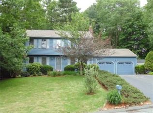 40 Hammond Rd, Hopedale, MA 01747