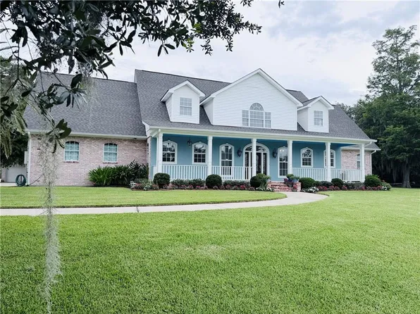 1422 Jean Lafitte Blvd, Lafitte, LA 70067