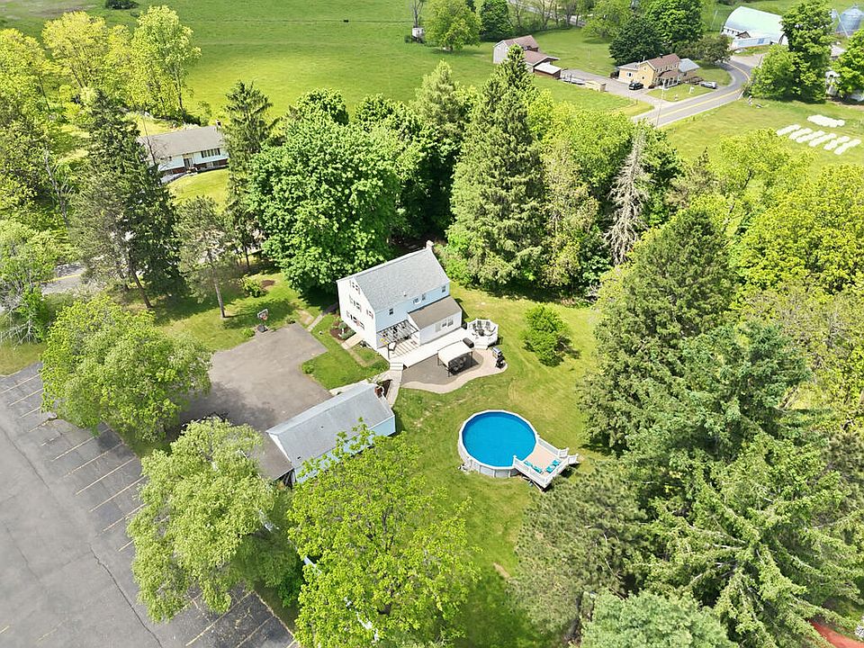 1st image of 34 Goodrich Rd