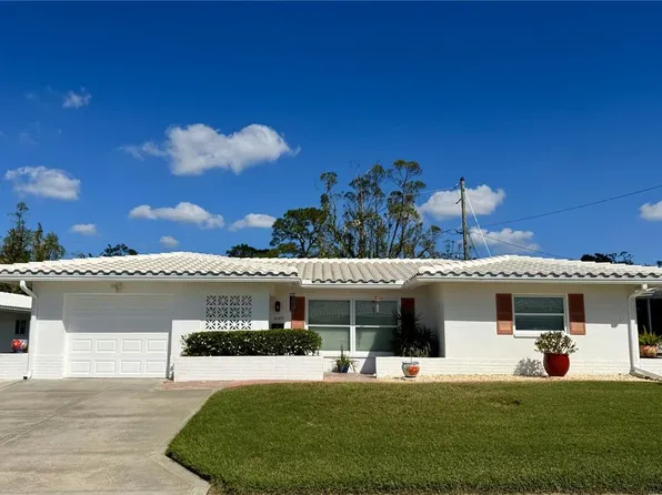 14109 90th Ave, Seminole, FL 33776