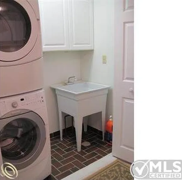Thumbnail 16