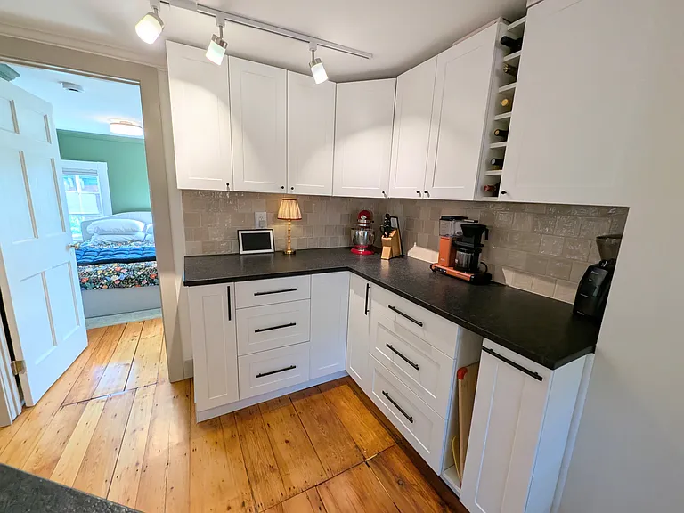 164 Danforth St #3 — Photo 9