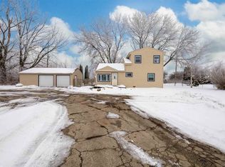 9727 State Route 173, Capron, IL 61012