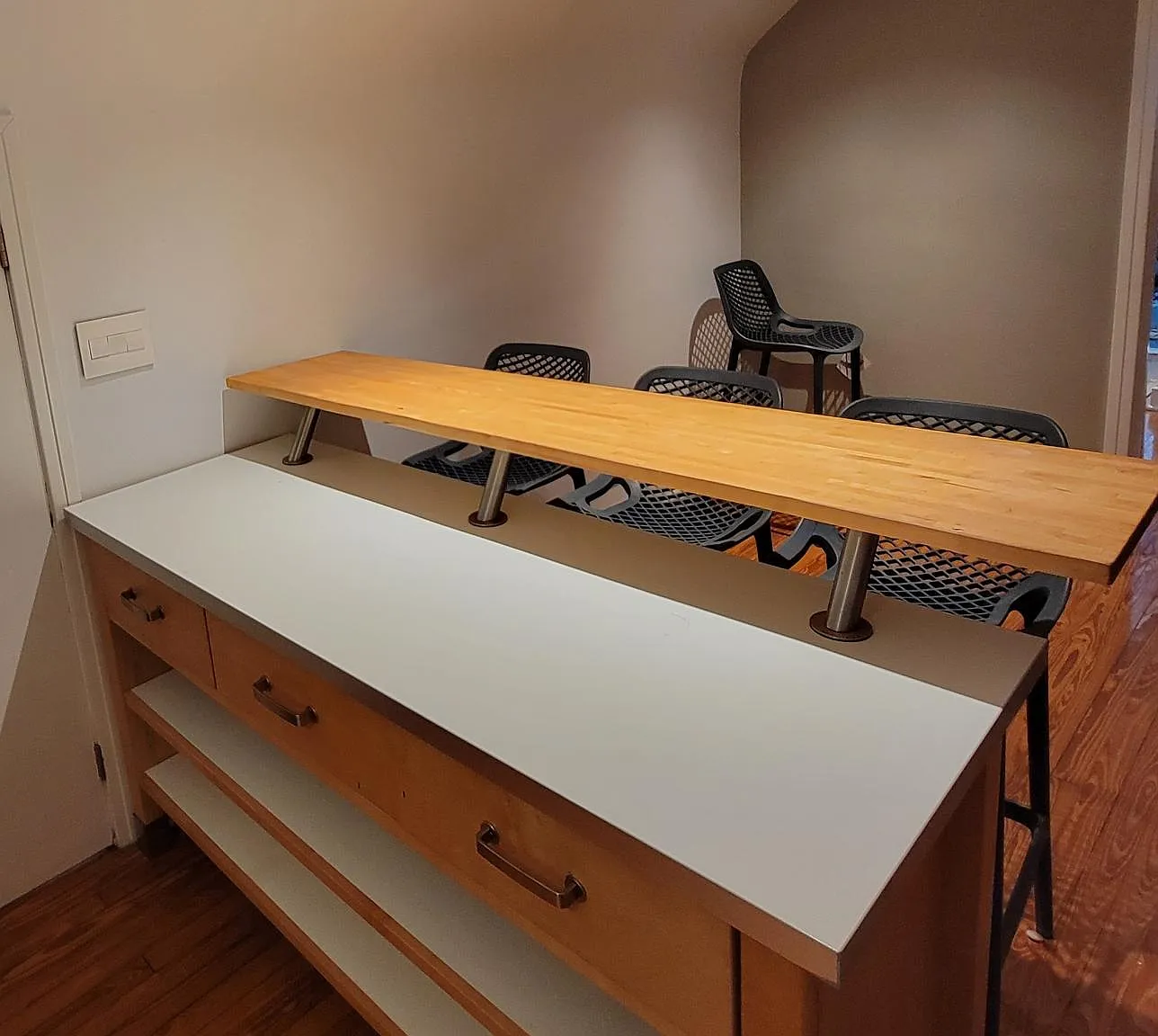 1 bed, 805 sqft, $1,895 — Photo 3