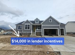 686 S 3500 W #215, West Weber, UT 84401