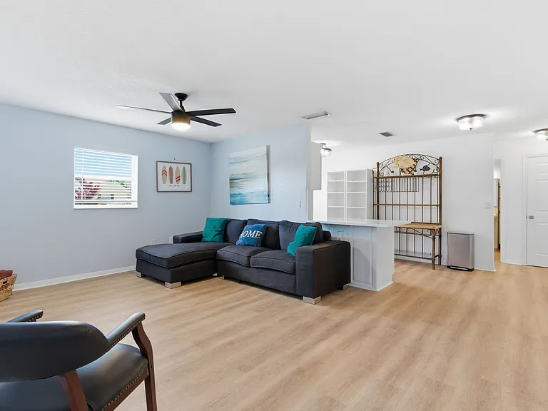 2227 Montclair Dr #1 — Photo 5