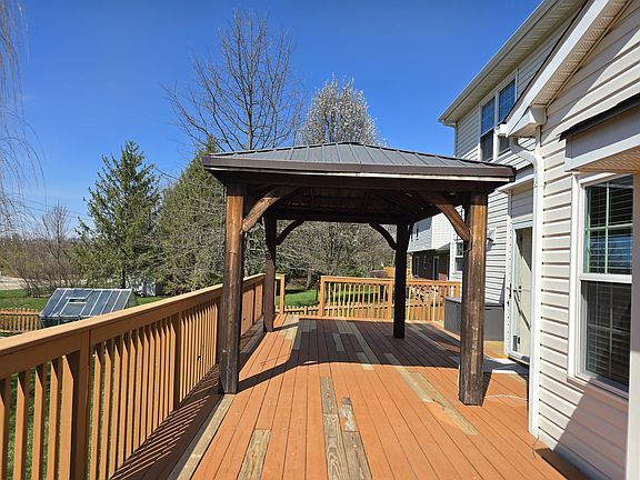 2nd image of 64 Ambridge Ct