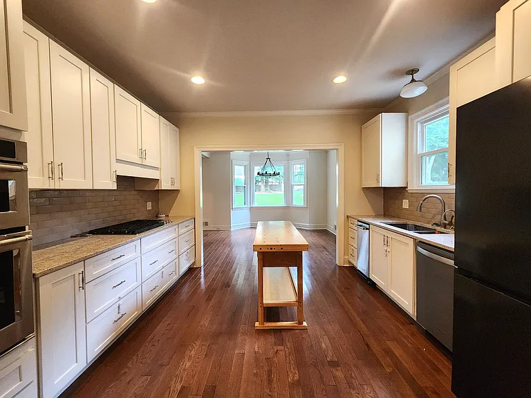 270 S Shore Dr — Photo 20