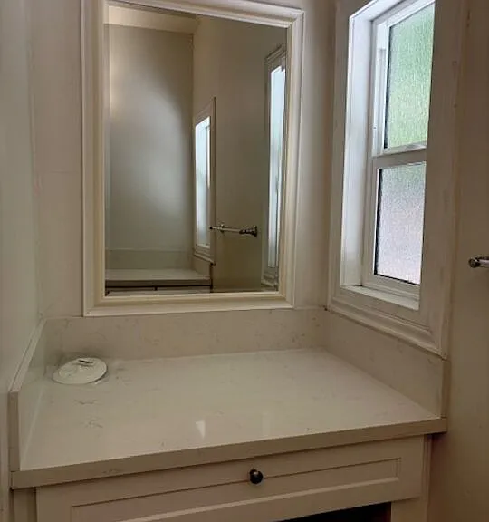 459 S Holt Ave — Photo 26