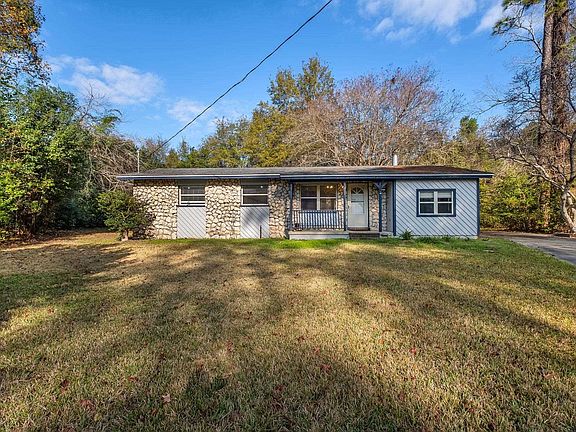 2nd image of 432 Margaret Ct