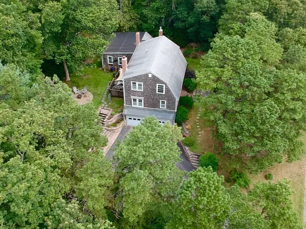 45 Curtis Dr, Plymouth, MA 02360