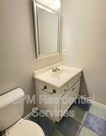 5116 Lampost Cir — Photo 17