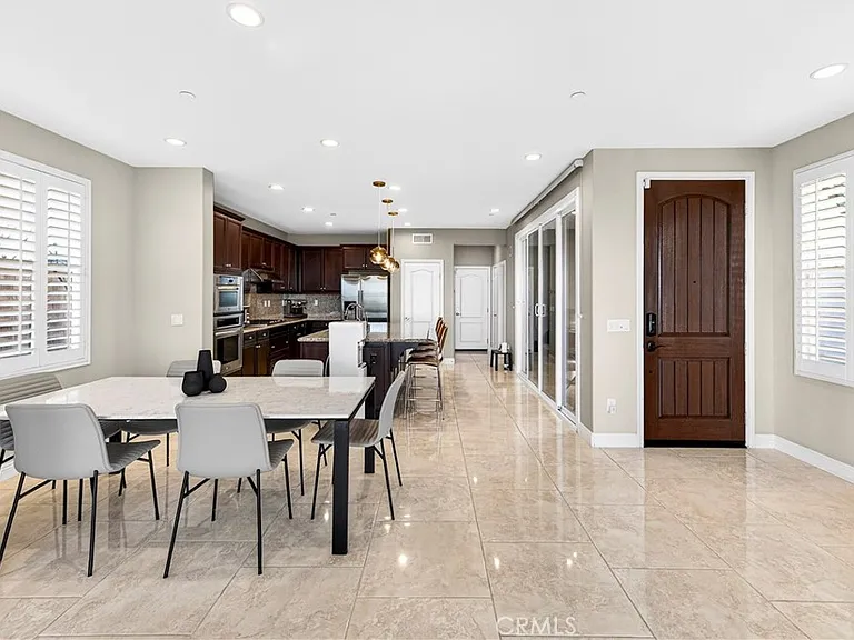 2976 E Coalinga Dr — Photo 5