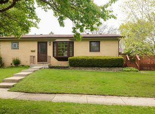 14 N Forest Ave, Palatine, IL 60074