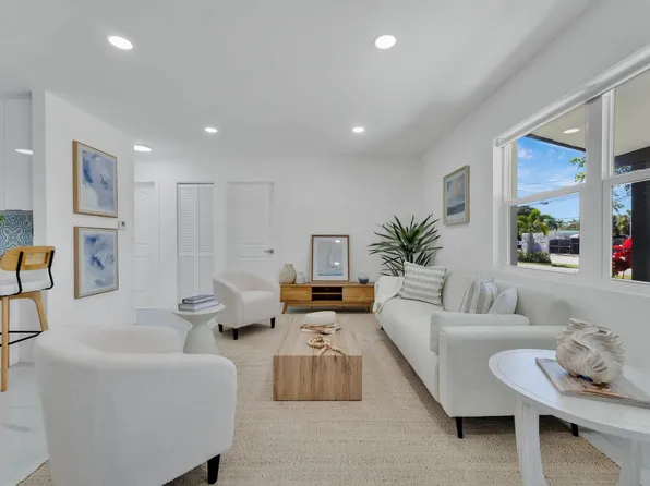 3560 NE 13th Avenue, Oakland Park, FL 33334