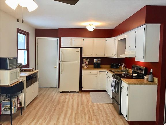3rd image of 4642 County Road 4
