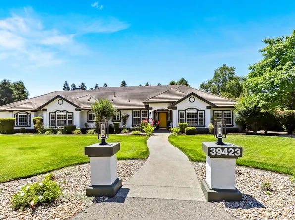 39423 Black Hawk Pl, Davis, CA 95616