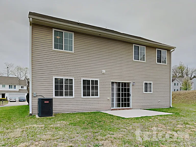4065 Banbridge Dr — Photo 18
