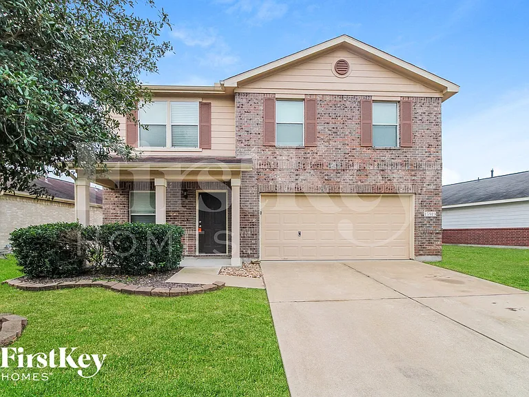 15919 Arapaho Bend Ln — Photo 1
