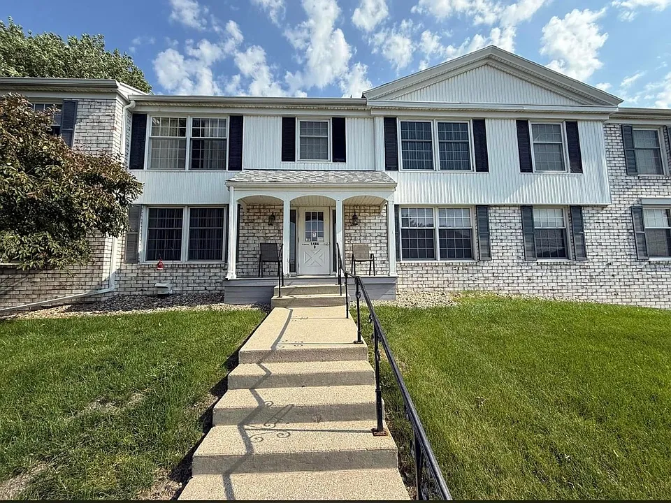 1486 20th Ave N #D-5