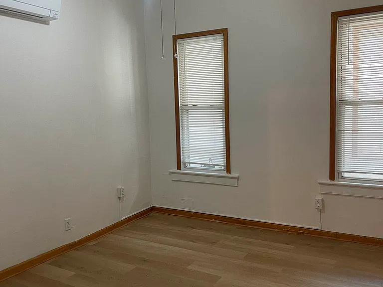 2322 Cambreleng Ave #GARDEN — Photo 7
