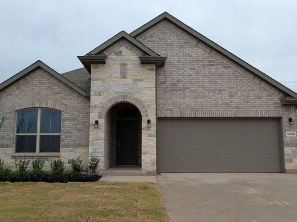 1328 Bristol Way, Granbury, TX 76048