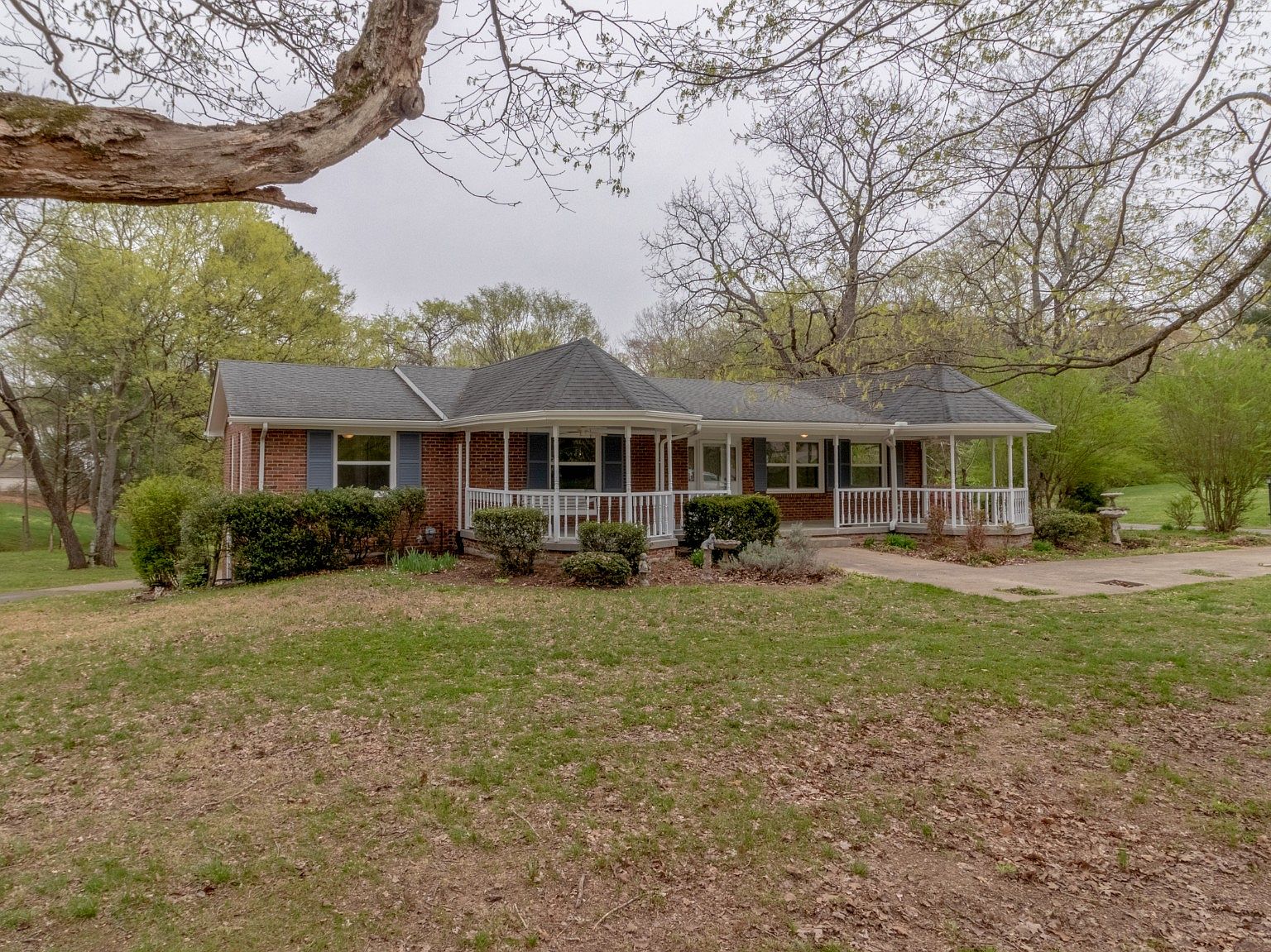 385 Idaho Springs Rd, Clarksville, TN 37043 | Zillow