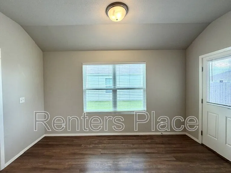 14215 N 74th East Ave — Photo 11
