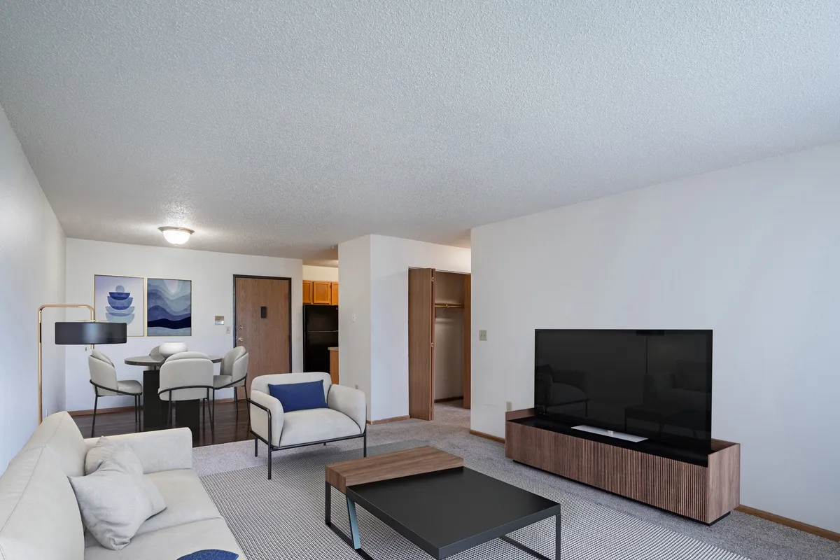 Fargo, ND Prairie Park Apartments | Living - Prairie Park
