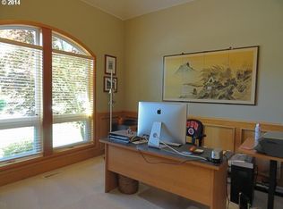 14617 NW Heathman Ln, Portland, OR 97229