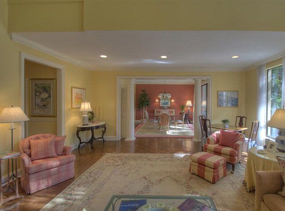 4th image of 804 River Club Dr