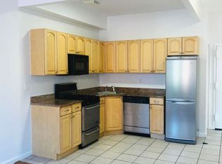 47-44 11th St #3R, Long Island City, NY 11101