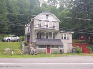 23 Fallbrook St, Carbondale, PA 18407