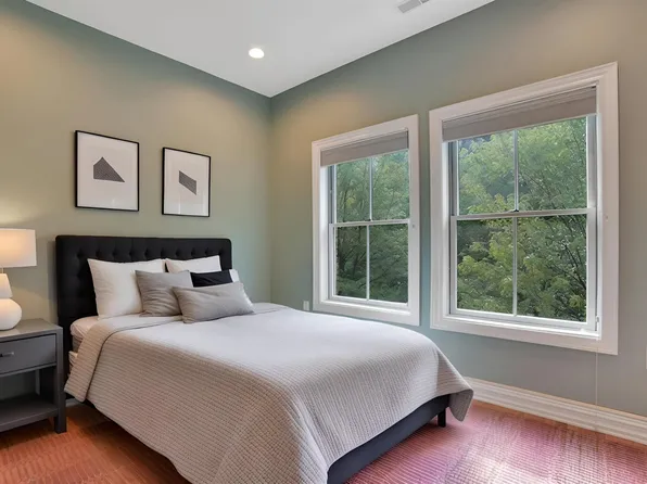 3 Regency Place image 13 of 17