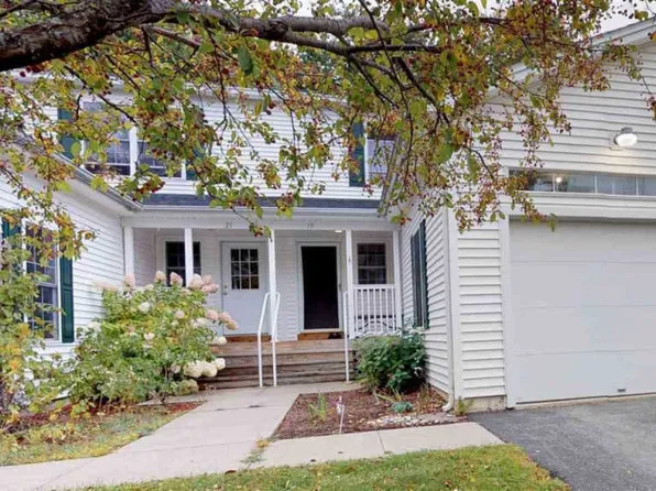 19 Checkerberry Sq, Milton, VT 05468