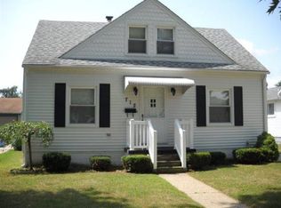 712 E 9th St, Monroe, MI 48161