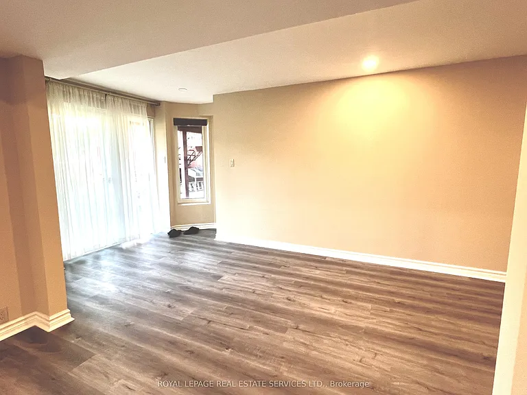 5029 Mississauga Rd #LOWER L — Photo 7