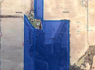 E 400th Ave, Mason, IL 62443