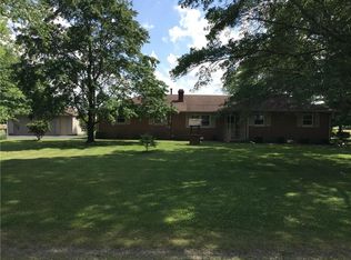 567 W Weber Rd, Greenfield, IN 46140