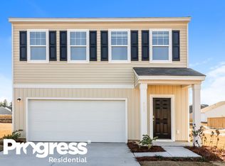 527 Paris Ln, Summerville, SC 29483