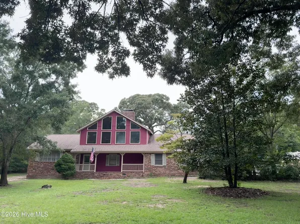430 Hughes Road, Hampstead, NC 28443